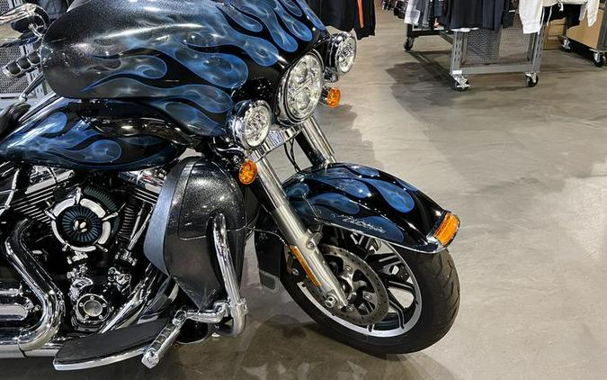 2015 Harley-Davidson® FLHTCU - Electra Glide® Ultra Classic®