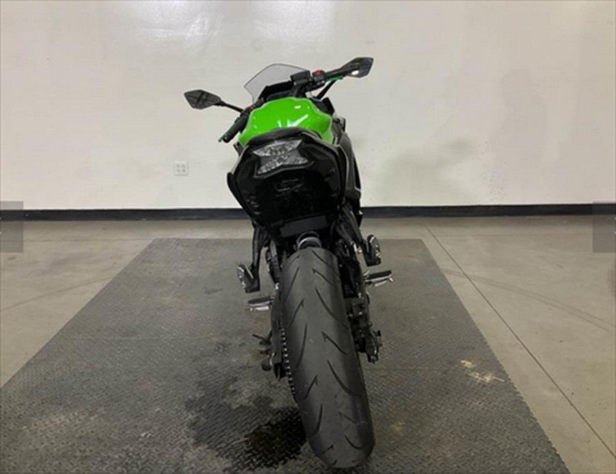 2022 Kawasaki Ninja 650 KRT Edition