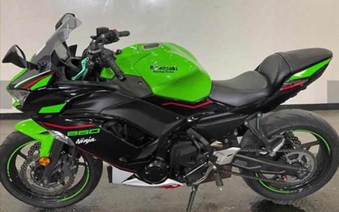 2022 Kawasaki Ninja 650 KRT Edition