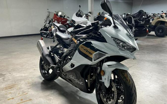 2026 Kawasaki Ninja® ZX™-4RR ABS