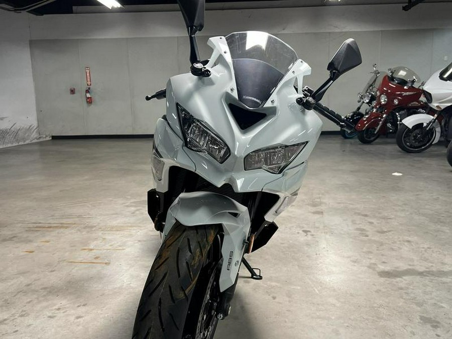 2026 Kawasaki Ninja® ZX™-4RR ABS