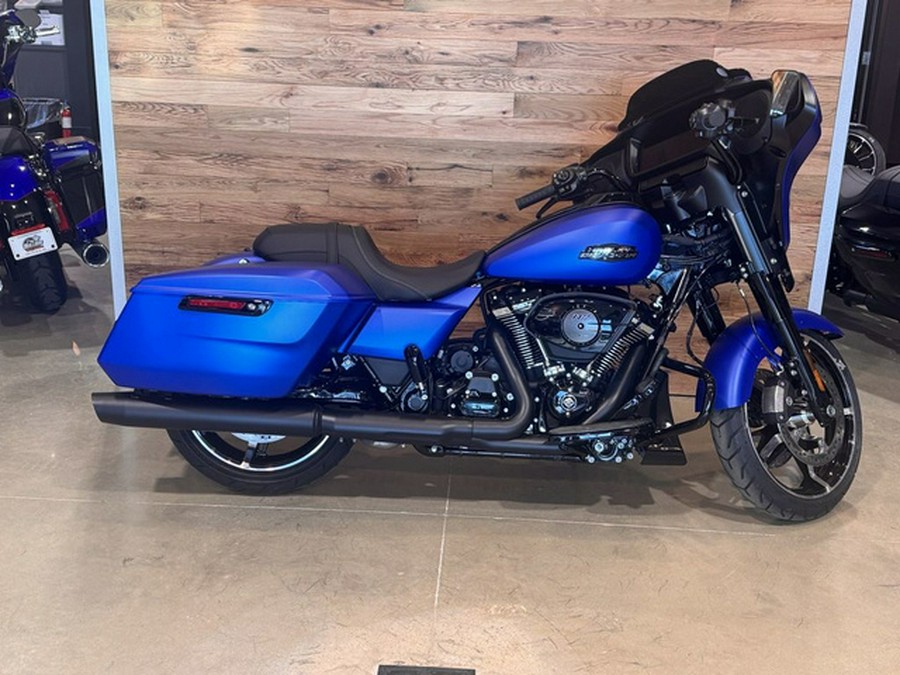 2026 Harley-Davidson Street Glide FLHX