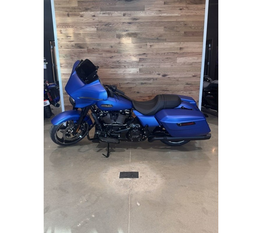 2026 Harley-Davidson Street Glide FLHX