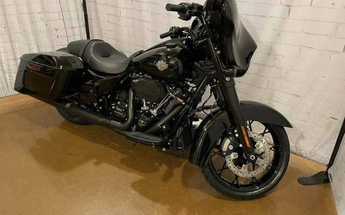 2022 Harley-Davidson Street Glide Special FLHXS Vivid Black