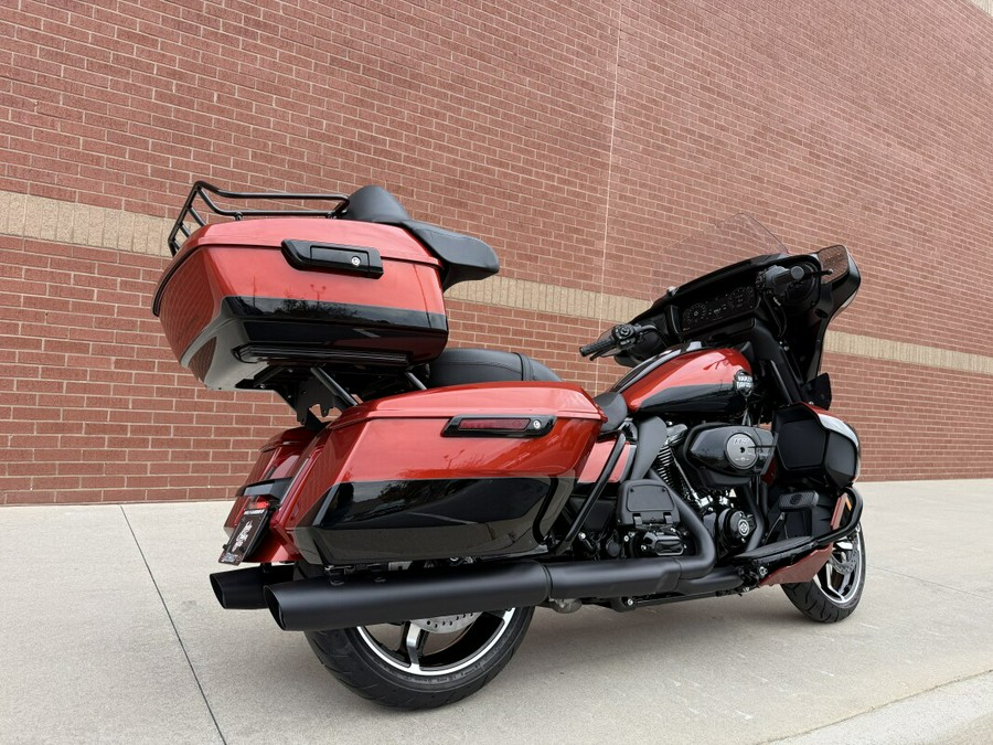 FLHXU 2025 Street Glide™ Ultra