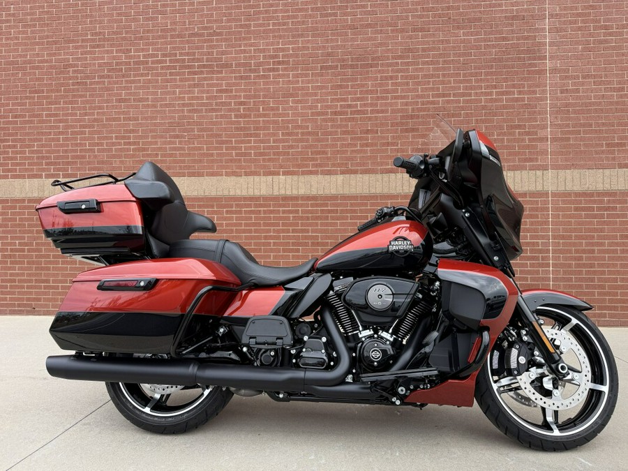 FLHXU 2025 Street Glide™ Ultra