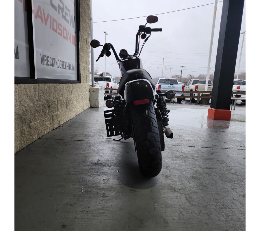 2020 Harley-Davidson Iron 1200™ – Retro-Inspired Cruiser