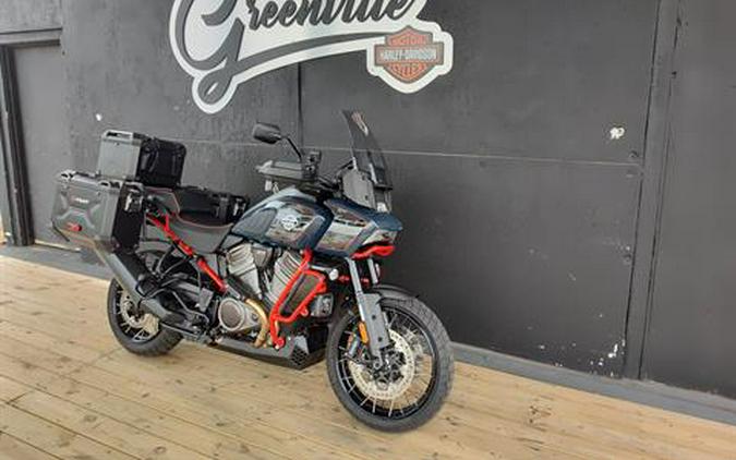 2025 Harley-Davidson CVO™ Pan America®