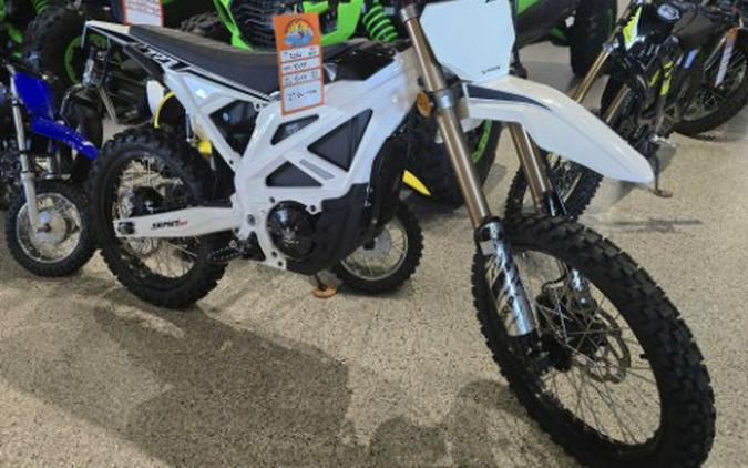 2026 Throne SRPNT Z27