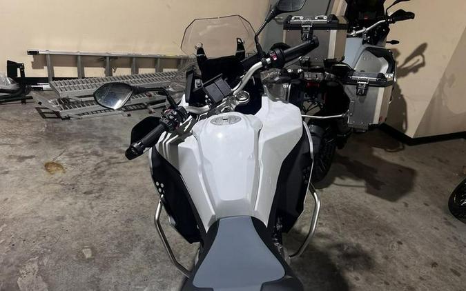 2023 BMW F 850 GS Adventure Light White