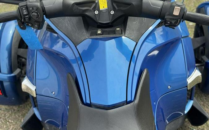 2018 Can-Am® Spyder® RT Limited Chrome