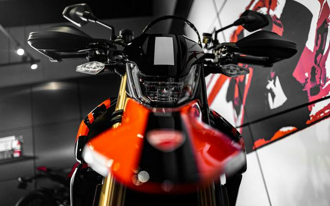 2024 Ducati Hypermotard 698 Mono RVE Graffiti Livery