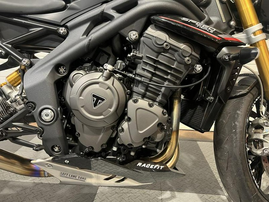 2022 Triumph Speed Triple 1200 RS Sapphire Black