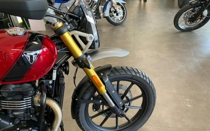 2025 Triumph Scrambler 400 X Carnival Red / Phantom Black