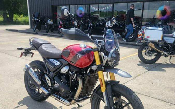 2025 Triumph Scrambler 400 X Carnival Red / Phantom Black