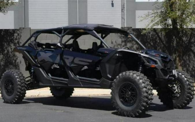 2026 Can-Am® Maverick X3 Max X RS Turbo RR Triple Black_4.5 in