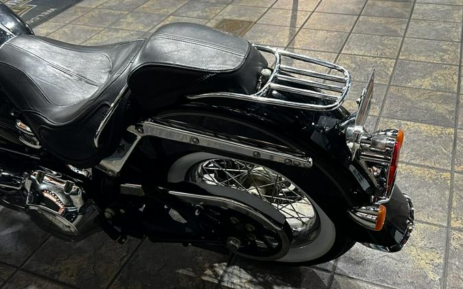 2011 Harley-Davidson® Softail® Deluxe BLACK W/PINSTRIPE