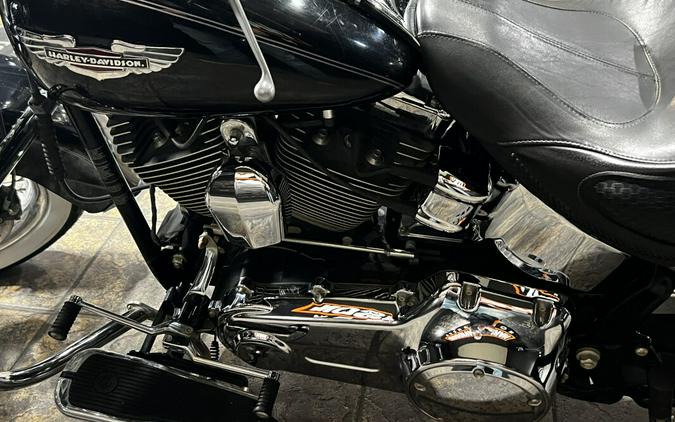 2011 Harley-Davidson® Softail® Deluxe BLACK W/PINSTRIPE