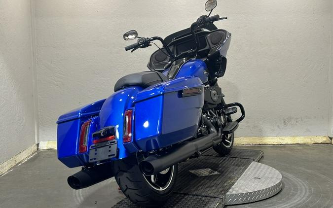 Harley-Davidson Road Glide™ 2024 FLTRX 84516393 BLUE BURST