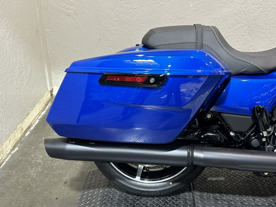 Harley-Davidson Road Glide™ 2024 FLTRX 84516393 BLUE BURST