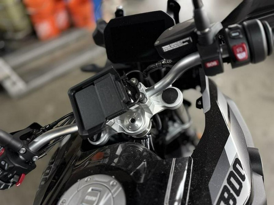 2025 BMW F 800 GS Triple Black