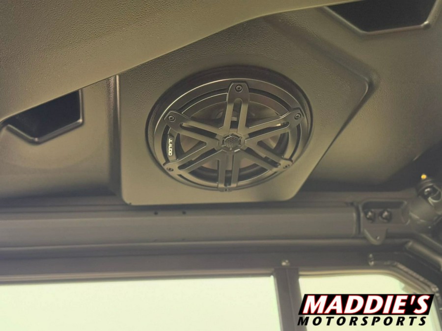 2026 Can-Am Defender MAX Lone Star CAB HD11