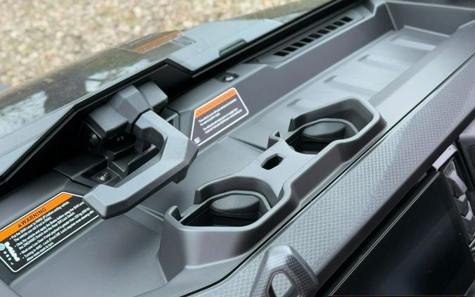 2026 Can-Am Defender MAX Lone Star CAB HD11