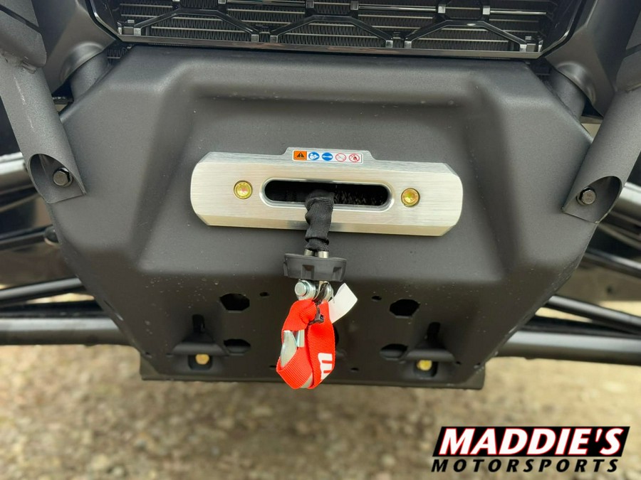 2026 Can-Am Defender MAX Lone Star CAB HD11