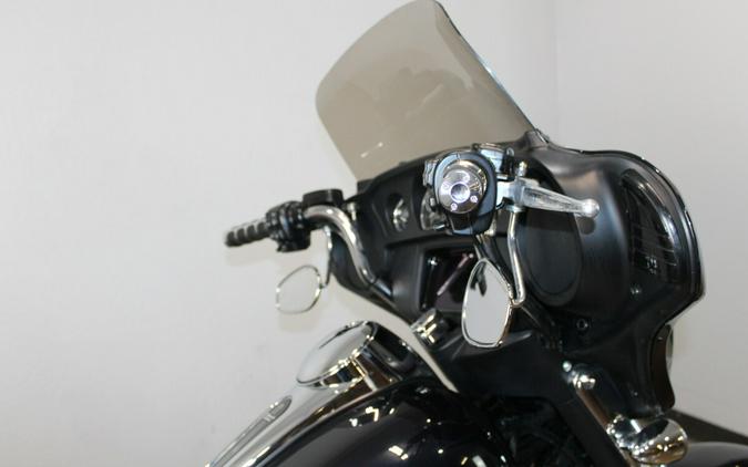 Harley-Davidson® Street Glide® 2019 Midnight Blue