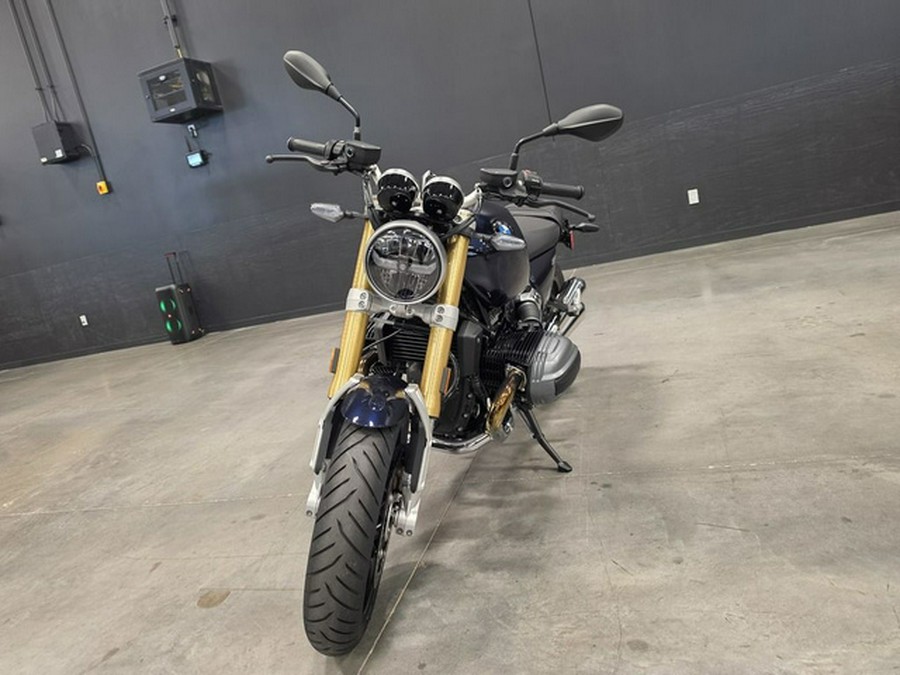 2026 BMW R 12 Ninet Imperial Blue Metallic
