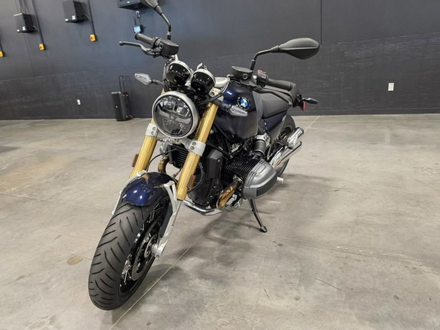 2026 BMW R 12 Ninet Imperial Blue Metallic