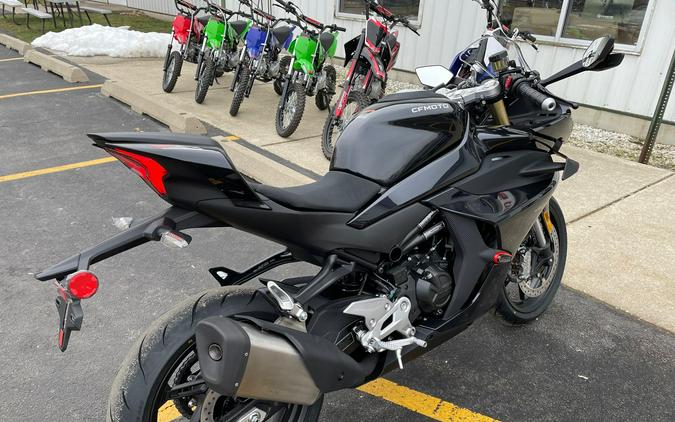 2024 CFMOTO 450SS ZIRCON BLACK