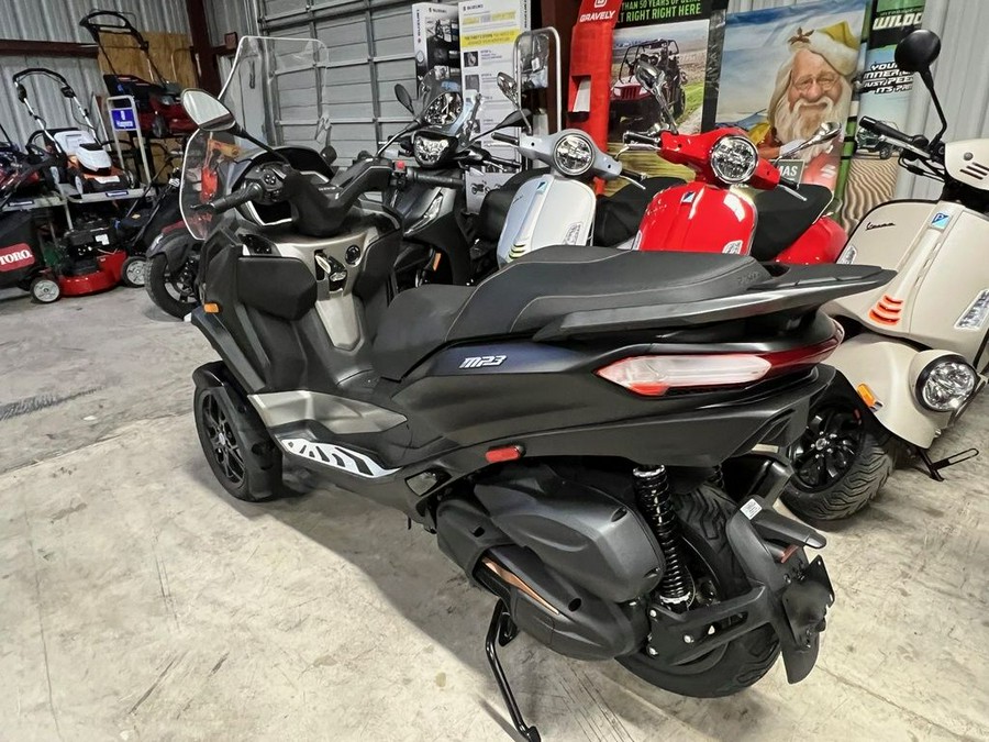 2024 Piaggio MP3 530 Exclusive