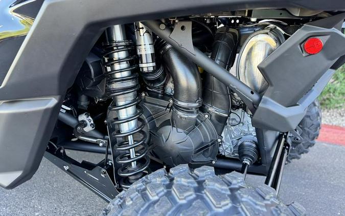 2026 Can-Am® Maverick X3 Max X RS Turbo RR Triple Black_7.6 in.