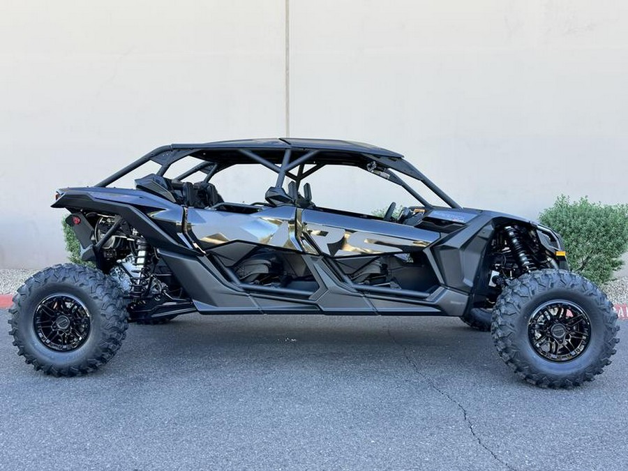 2026 Can-Am® Maverick X3 Max X RS Turbo RR Triple Black_7.6 in.