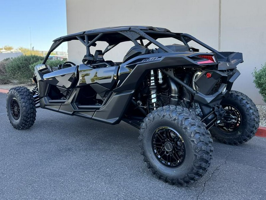 2026 Can-Am® Maverick X3 Max X RS Turbo RR Triple Black_7.6 in.