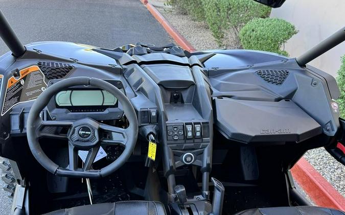 2026 Can-Am® Maverick X3 Max X RS Turbo RR Triple Black_7.6 in.