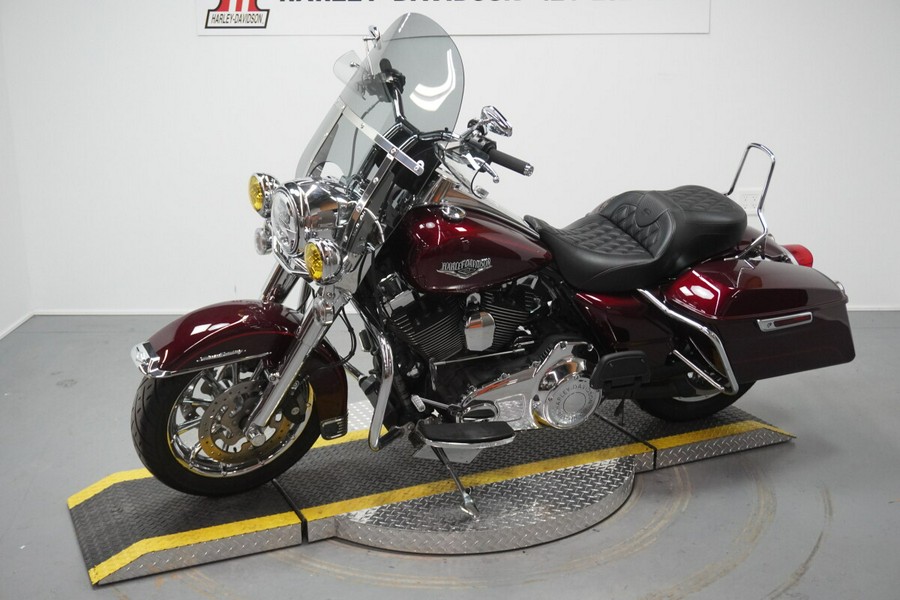 2014 Harley-Davidson® Road King® Mysterious Red Sunglo