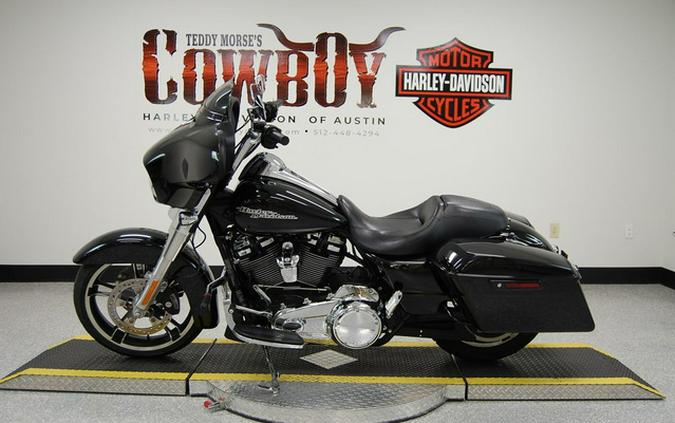 2019 Harley-Davidson FLHX - Street Glide