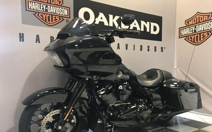 Harley-Davidson® Road Glide® Special 2022