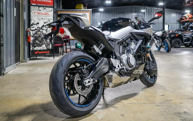 2026 CFMOTO 675SS