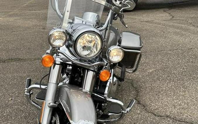 2016 Harley-Davidson® FLHR - Road King®