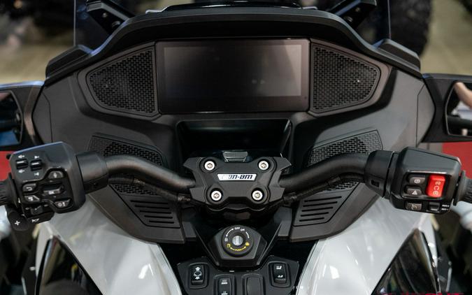 2025 SPYDER RT LIMITED DARK ED - Can-Am