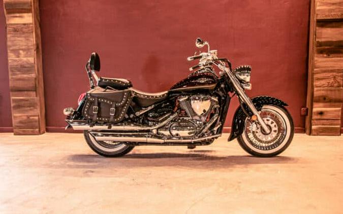 2012 SUZUKI BOULEVARD C50T