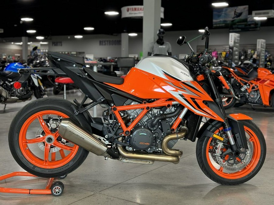 2023 KTM 1290 Super Duke R Evo