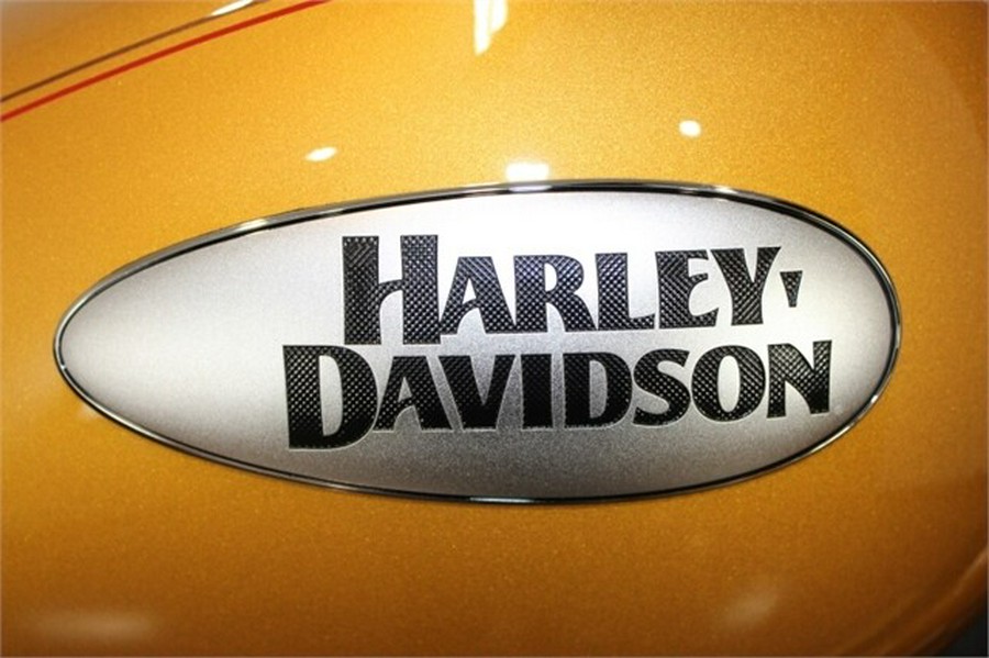 Harley-Davidson Heritage Classic 2023 FLHCS 016534 PROSPECT GOLD