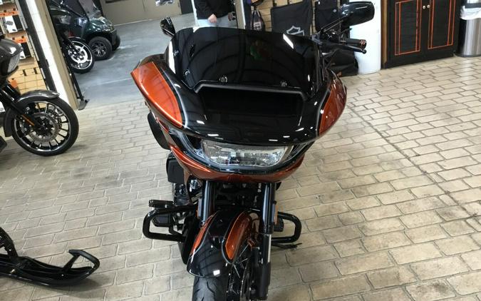 2023 Harley-Davidson® CVO™ Road Glide® Whiskey Neat w/Raven Metallic