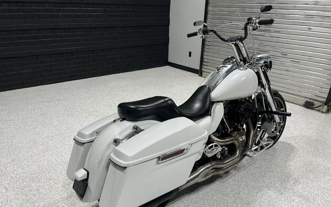 2012 Harley-Davidson FLHRC - Road King Classic