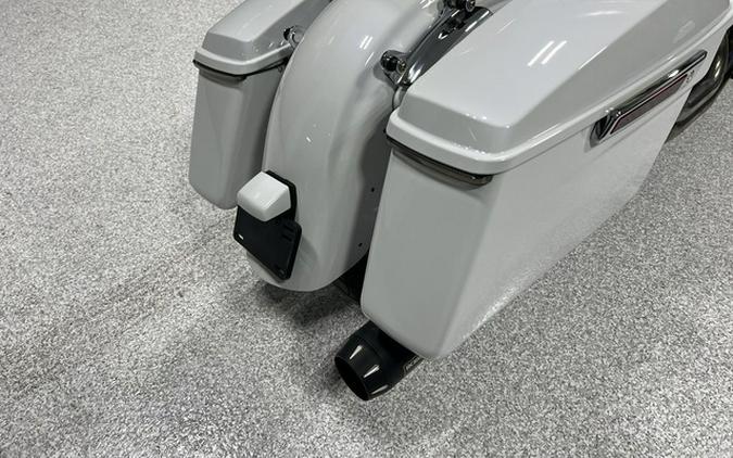 2012 Harley-Davidson FLHRC - Road King Classic