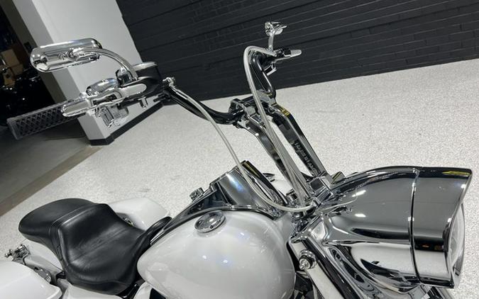 2012 Harley-Davidson FLHRC - Road King Classic